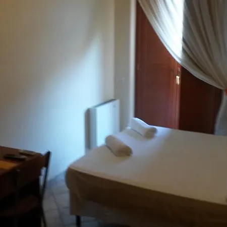 Hotel Il Baronetto Tarsia Room photo